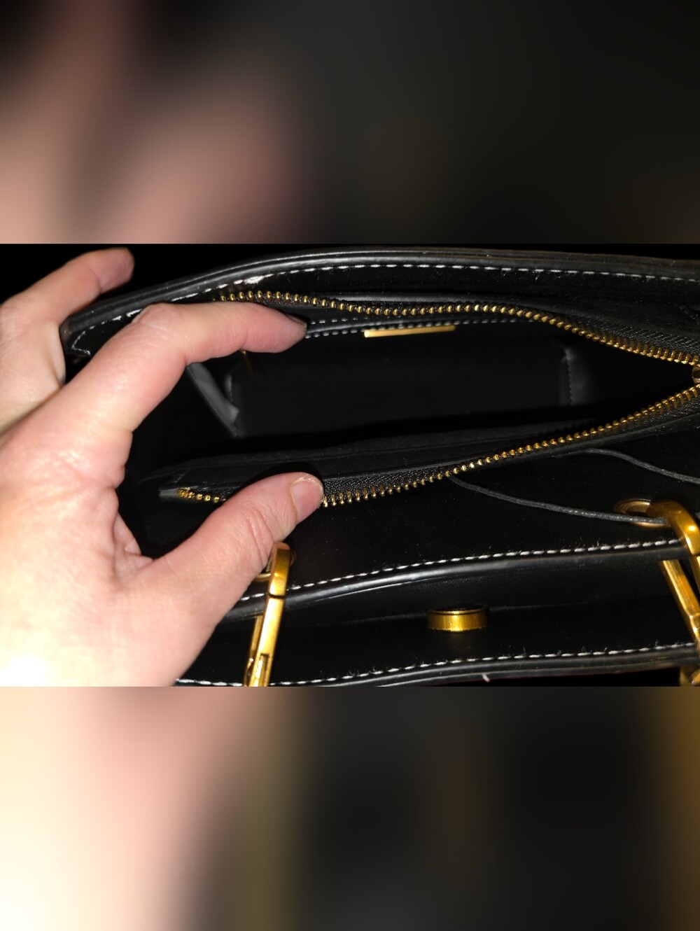 Steve Madden Black Bevelyn Satchel - Picture 8 of 16